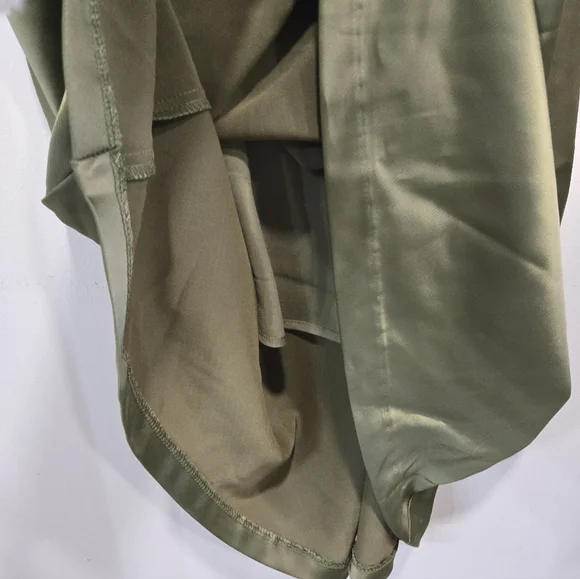 Banana Republic• NWT Olive Cutout Midi Slip Dress with Front Keyhole. Sz 00P - Picture 6 of 9